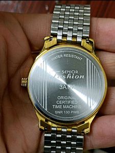 Free Delivery 🚚 Senior Fashion Day Date Watch