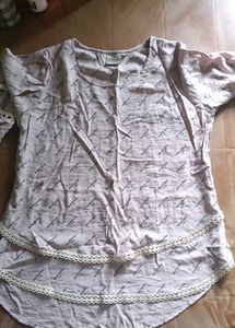 Trendy Women&#39;s Top – Balenciaga Print, Lace Detail