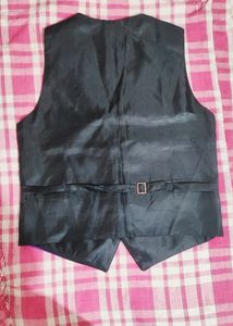 Free New Pilot Gold Vest(Baniyaan) With Waist Coat