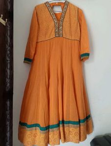 Orange Embroidered Anarkali Kurta💫