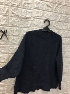 Navy Blue Pullover Sweater🌷