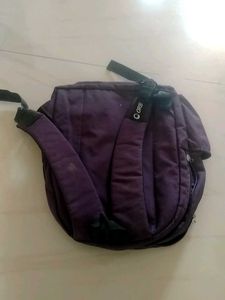 ORE Backpack,small,all zips r working,