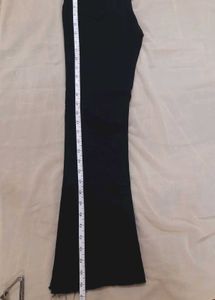 black bootcut jeans🤎
