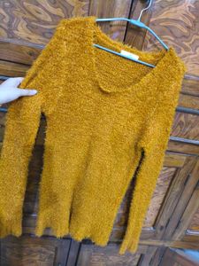 Woolen Top