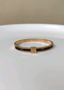 Anti Tarnish Bracelet