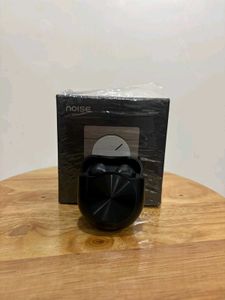 Noise Earbuds - Black