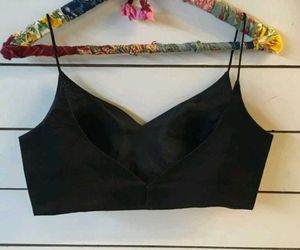 Padded Cotton Back Hook Spaghetti Strap Blouse