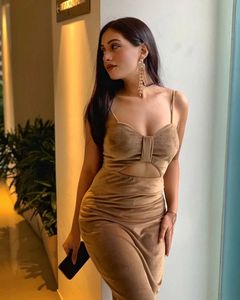 Elegant Bodycon Dress by kostume county