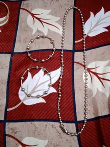 Silver Bead Jewelry Set