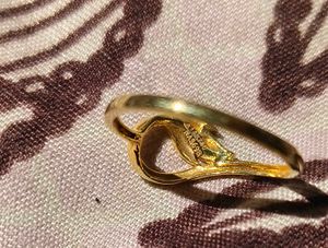Elegant pure  Gold Ring 18k with hall mark