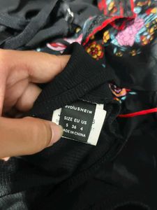 I. Black Ring Detail Bralette