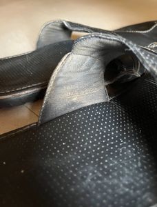 Red Tape slip-on round toe Flip Flops