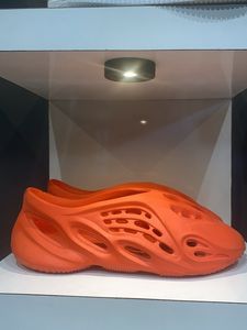 Yezzy Foam Runner