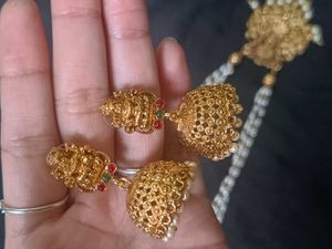 Necklace And Chain