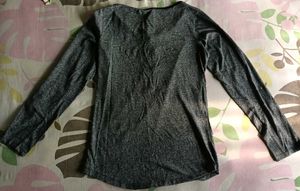 Max Women Wear T-shirt