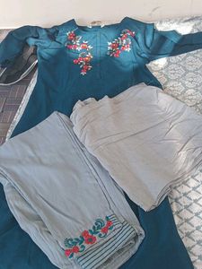 Embroidered Kurta Set
