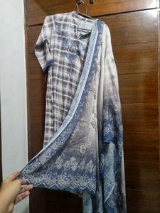 Wintery Checkered Embroidered Kurta Set Of 3