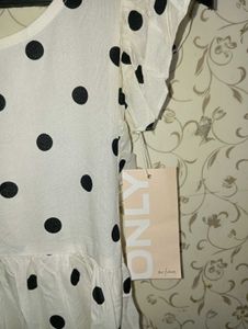 Only Girls Spotty V Back Dress