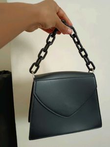 Chic Black Chain Handle Bag