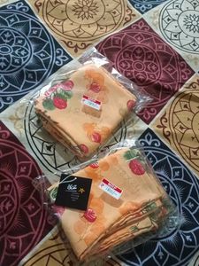 BEAUTIFUL FLORAL PRINT PILLOW COVERS Combo Offers