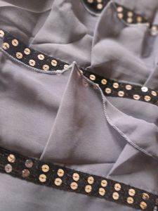 Ruffled Edge Saree