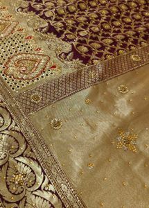 high quality Banarasi Gold & Burgundy Saree 😍