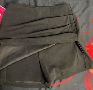 Skorts