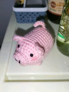 Crochet Cute Piggy Keychain