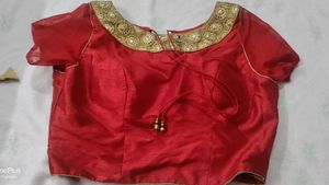 Crop Top Next To New