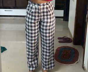 Black &amp; White Plaid Wide Leg Pants