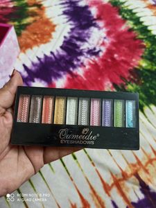 Beautiful &amp; Glamorous Glitter Eye Shadow Palette