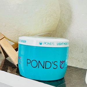 Pond's Light Moisturizer