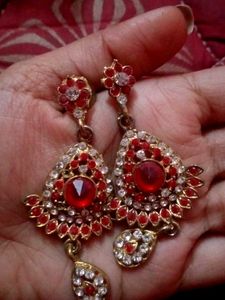 Elegant Red &amp; Gold Earring Set