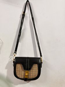Houndstooth Crossbody Bag