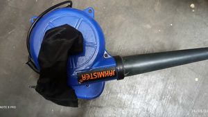 Vacuum Cleaner And Blower