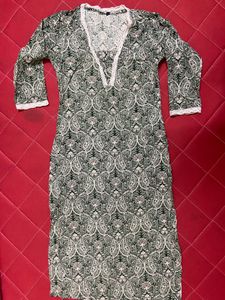 Combo of 6 Stylish Kurtis – Great Condition