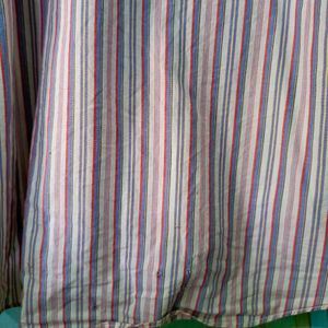 Selective Fashion Shirt.