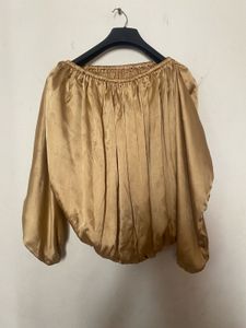 Skirt And Top We Can Ware Also Like A Ball Gowns .
