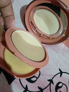 Lakme 2 In One Foundation With Compact