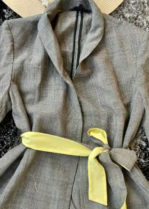 💛Belted Plaid Blazer💛