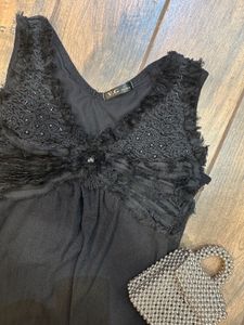Pretty Black Top