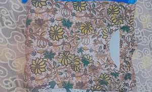Floral Print Short Kurti In Skirt Pattern