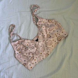 ZARA PINK PAISLEY CROP TOP