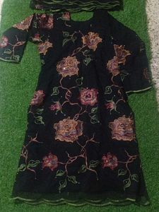 Floral Embroidered Tunic Top