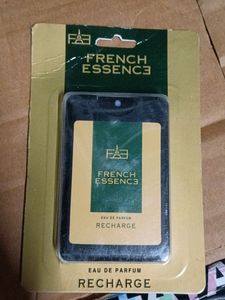 French Essence Pocket Parfum  EAU De Parfu.      FIX PRICE.    No bargaining