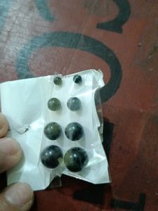 4 Pairs Of Earrings