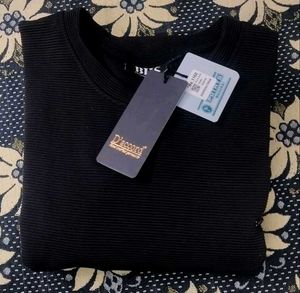 New D'accord Black Ribbed Crewneck Sweatshirt