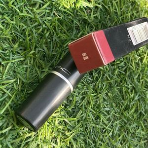M.A.C lipstick