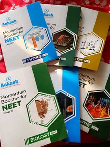 Aakash NEET Momentum Booster Set