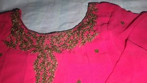 Elegant pink gaun silk